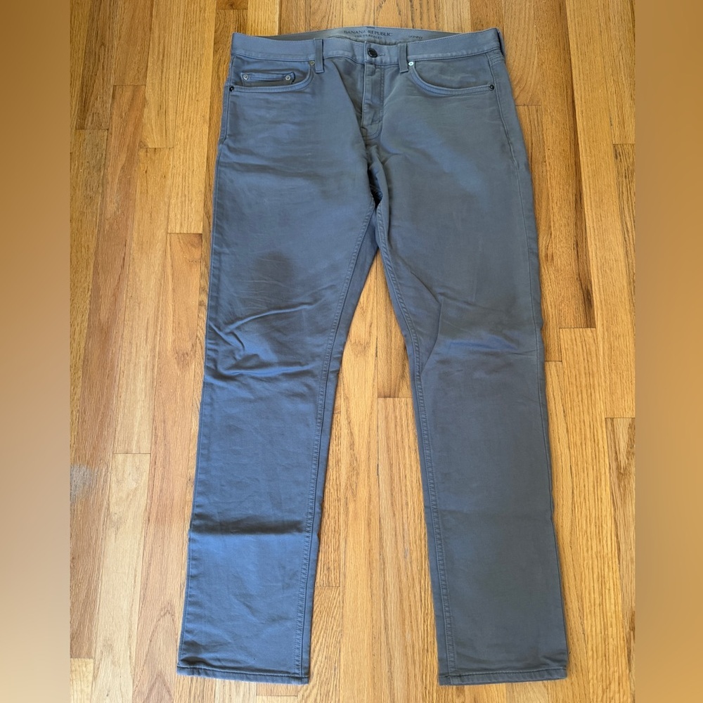 Banana Republic Traveler Skinny 35x32